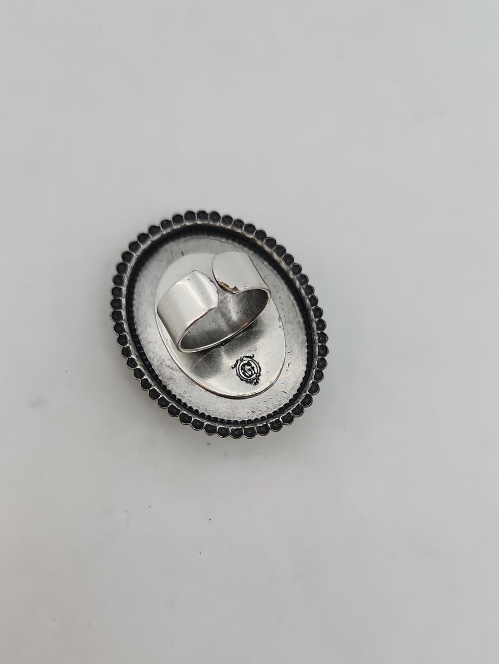 GASOLINE GLAMOUR OLIVE SHELL RING - Picture 4 of 5